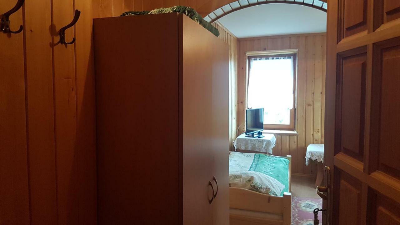 Pokoje Goscinne U Czeska Клюшковце Экстерьер фото